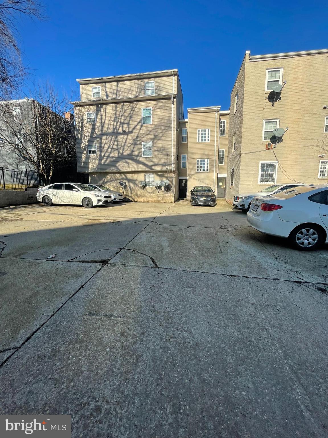 DEANWOOD - Residential
