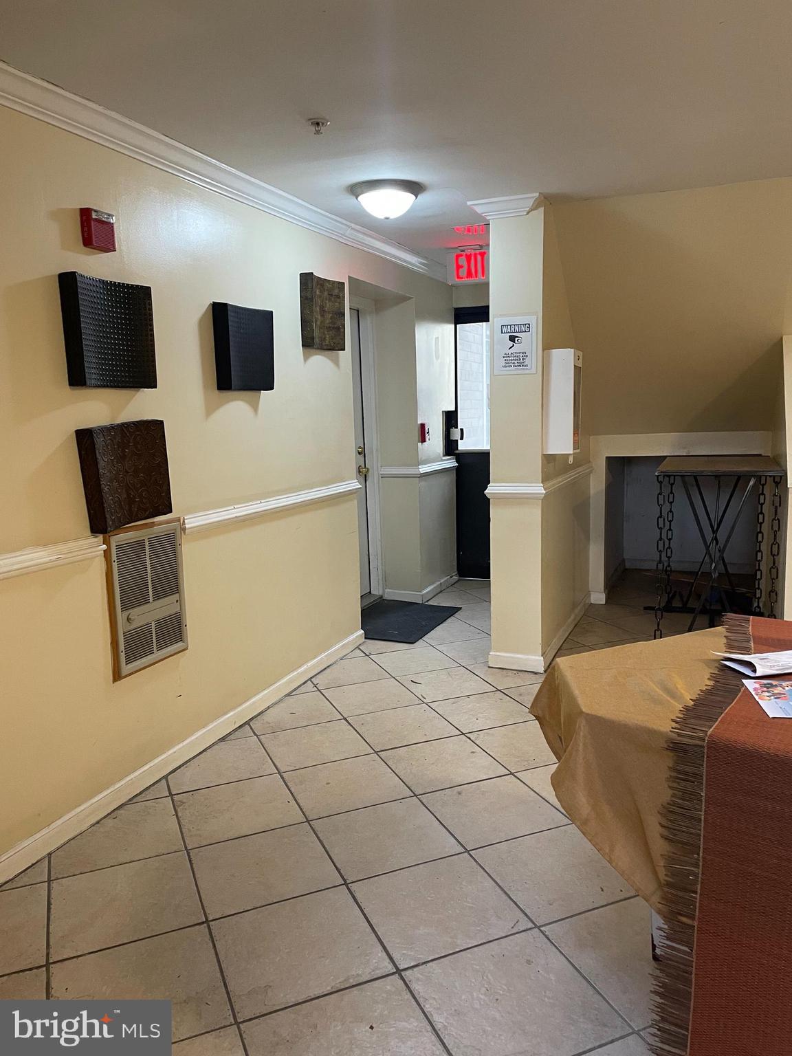 612 EASTERN AVENUE NE C02