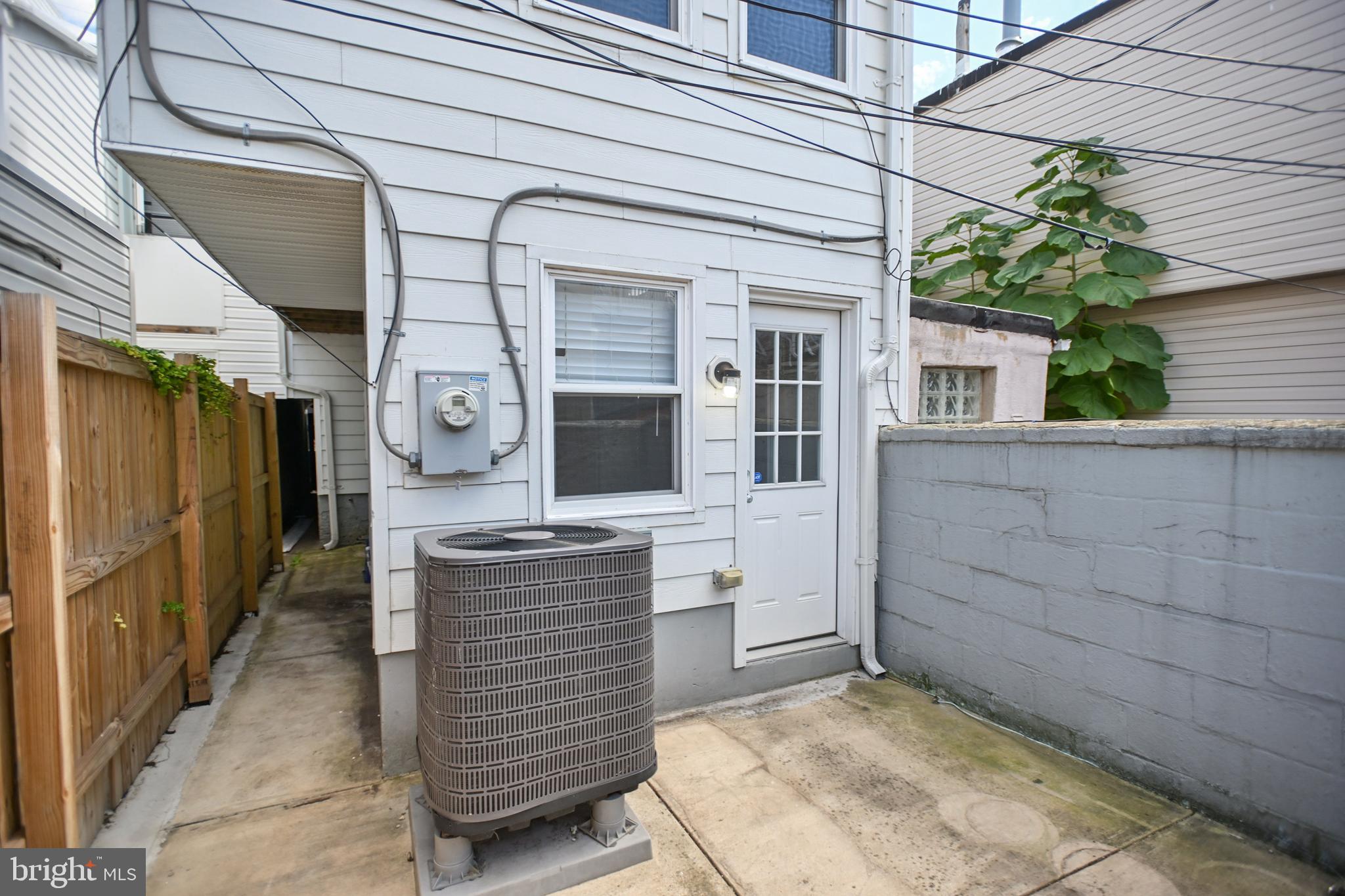 UPPER FELLS POINT - Residential