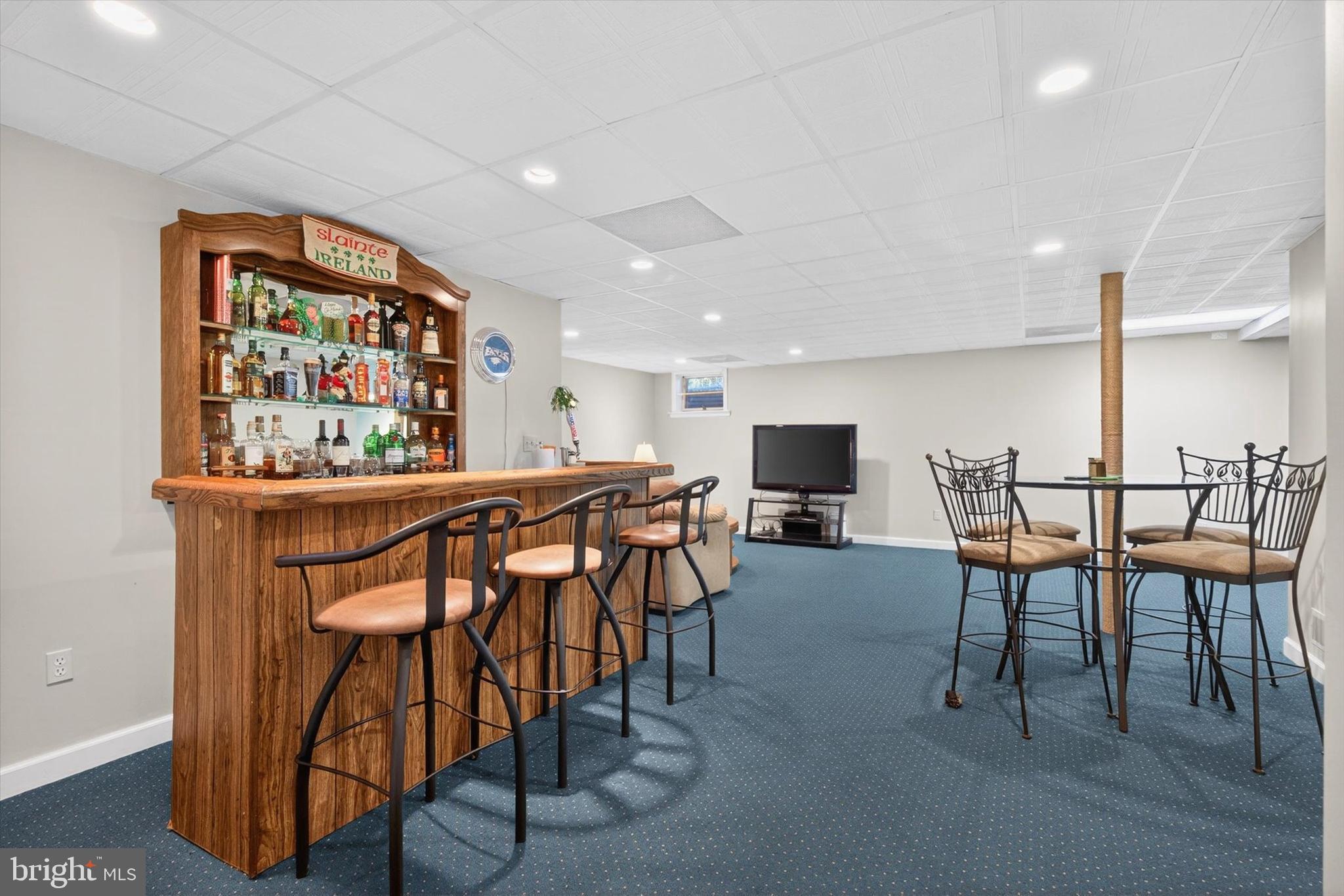 HUNT CLUB - Residential