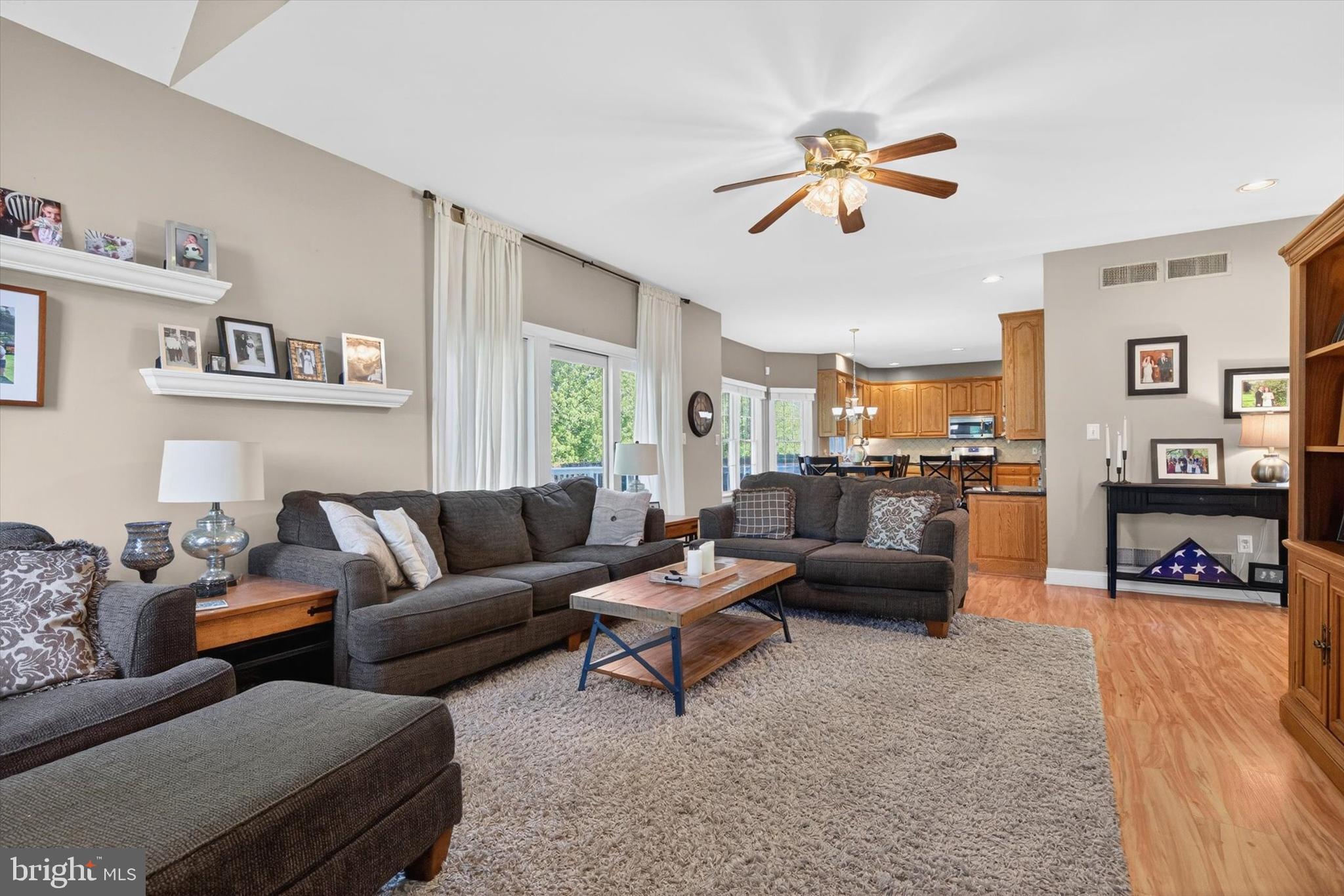 HUNT CLUB - Residential