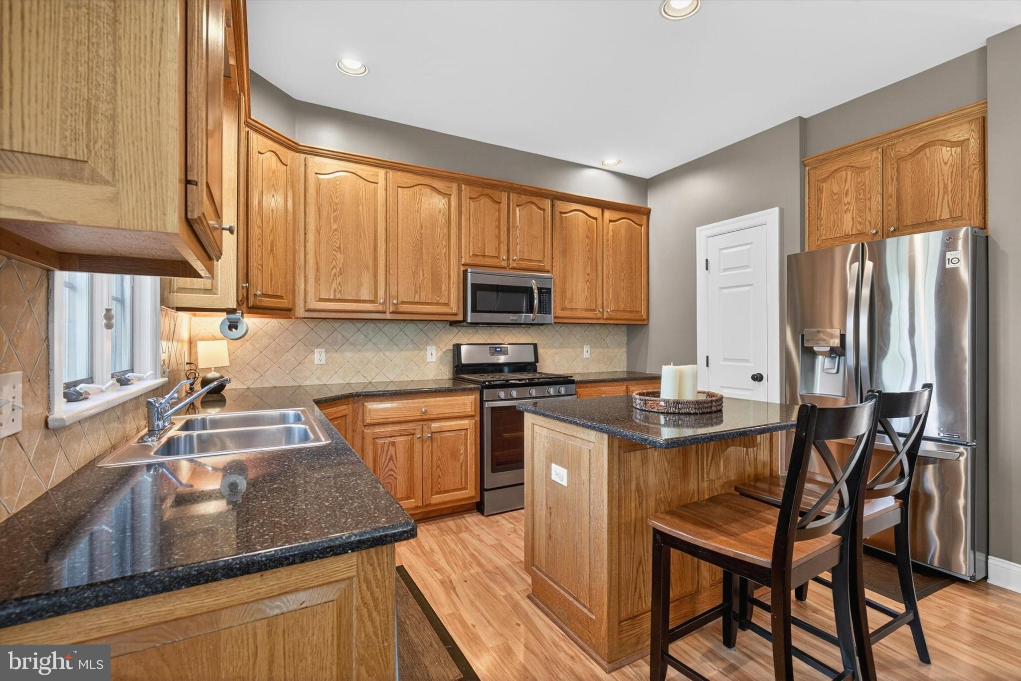 HUNT CLUB - Residential