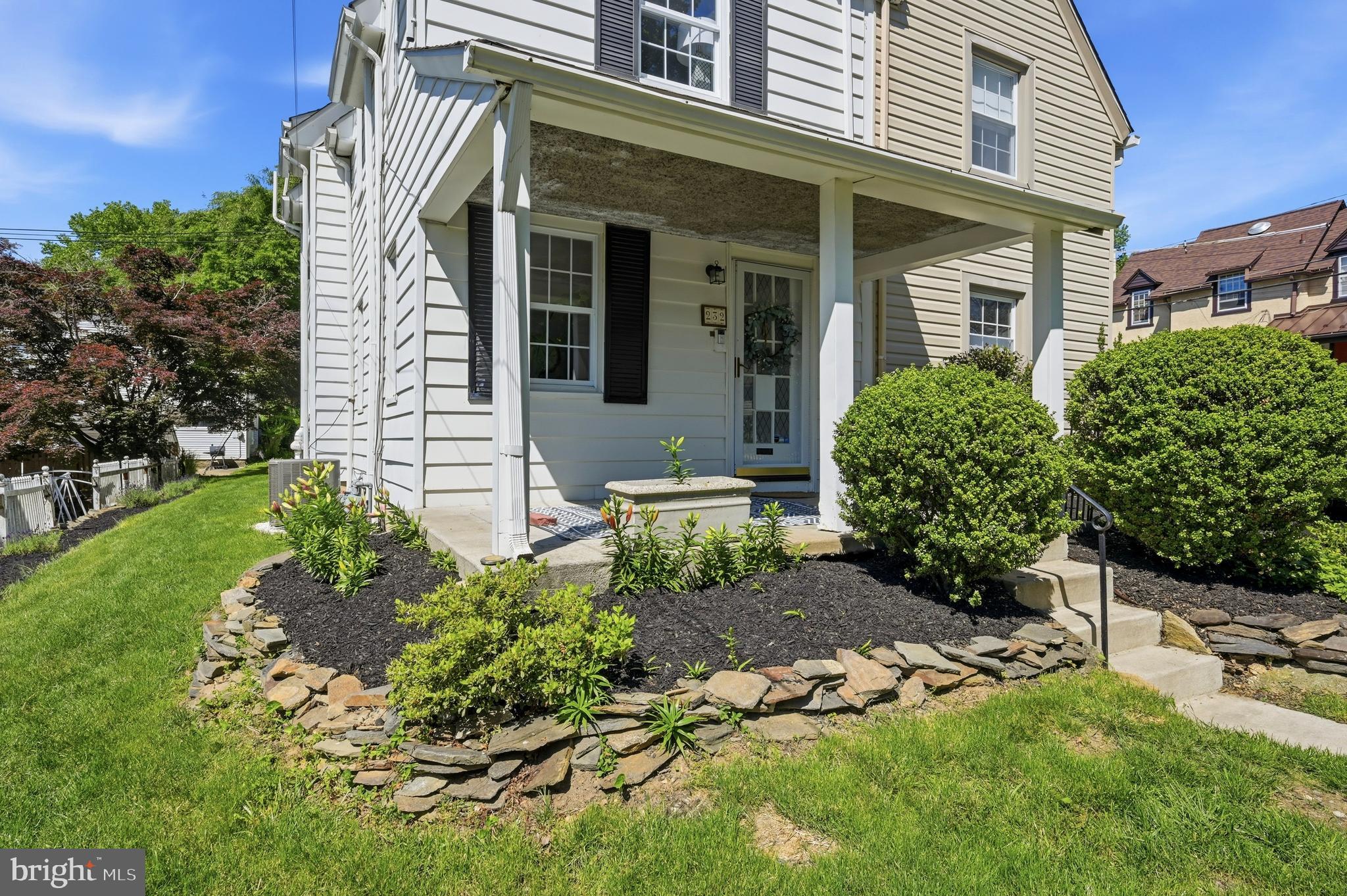 232 HENLEY ROAD