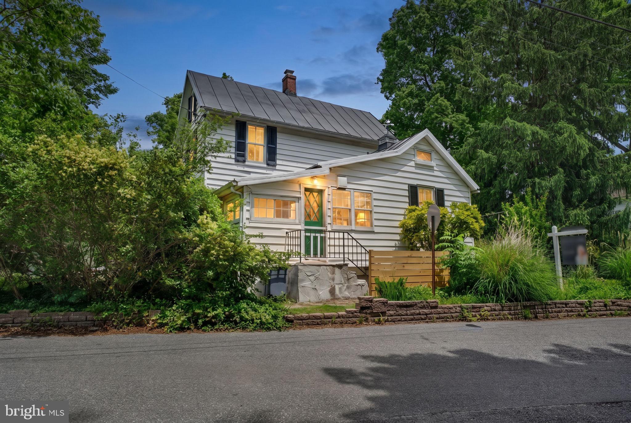GLYNDON PARK - Residential