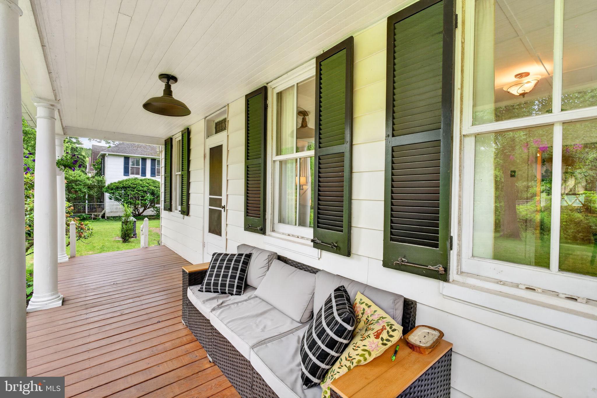 GLYNDON PARK - Residential