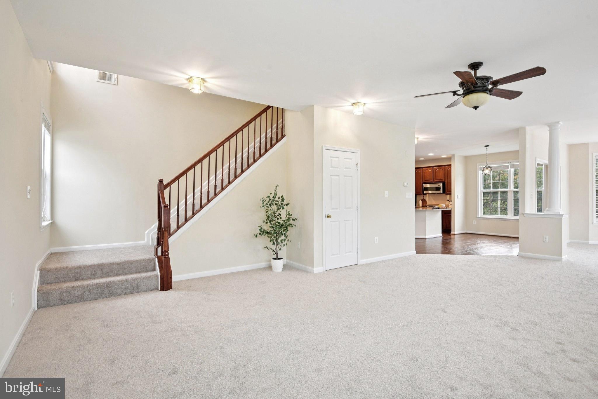 CHRISTOPHER POINTE - Residential