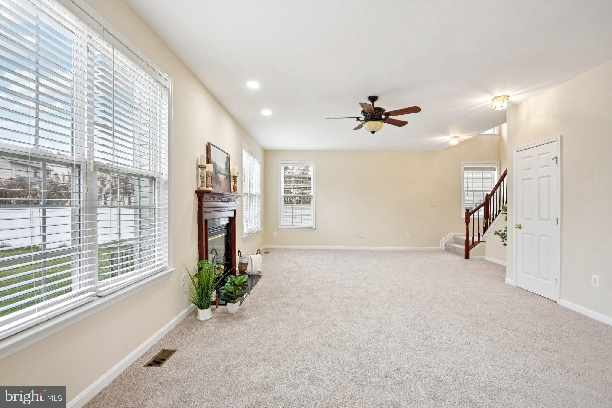 CHRISTOPHER POINTE - Residential