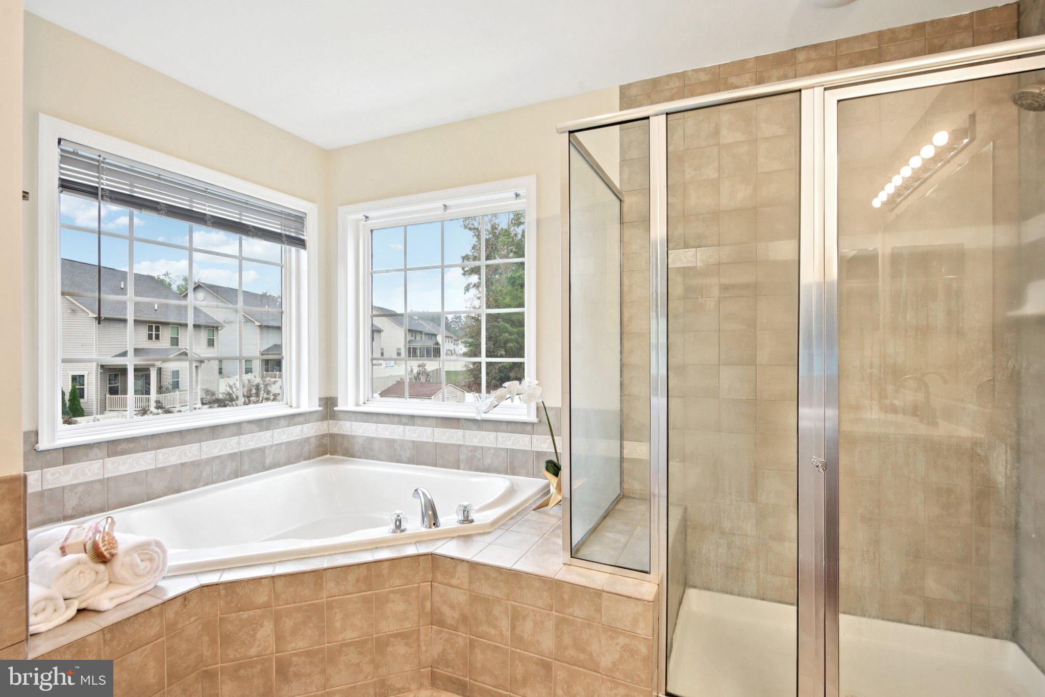 CHRISTOPHER POINTE - Residential