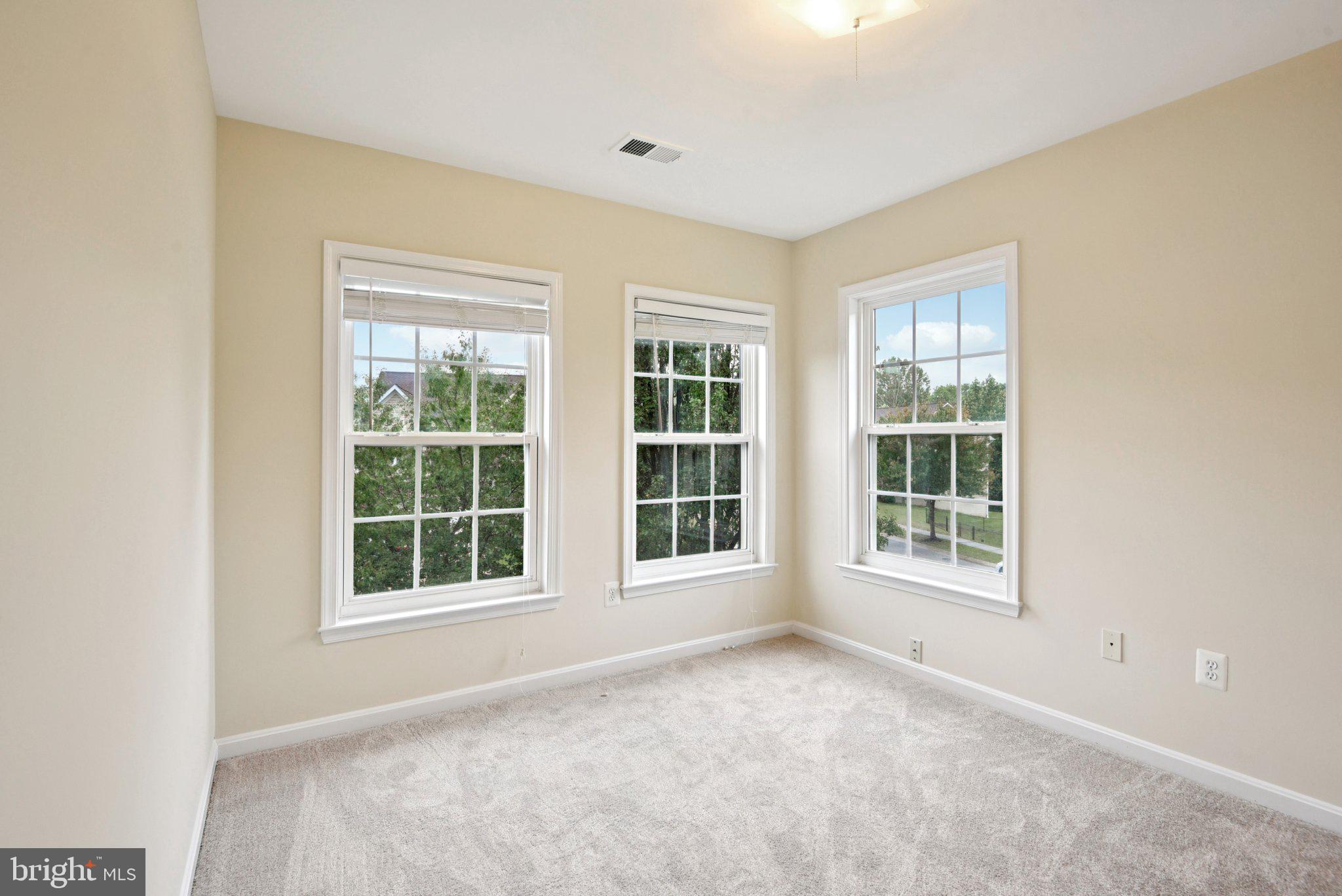 CHRISTOPHER POINTE - Residential