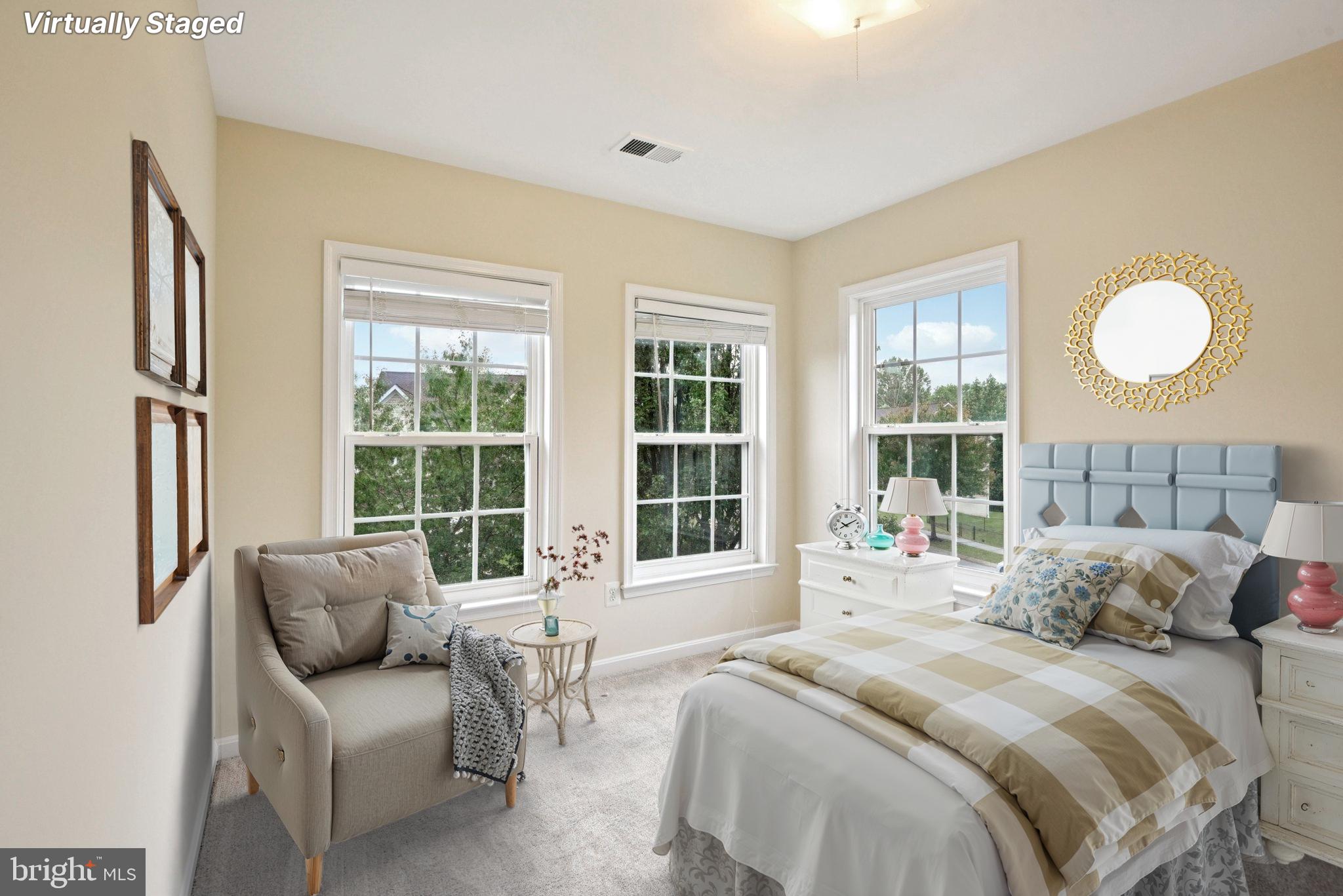 CHRISTOPHER POINTE - Residential