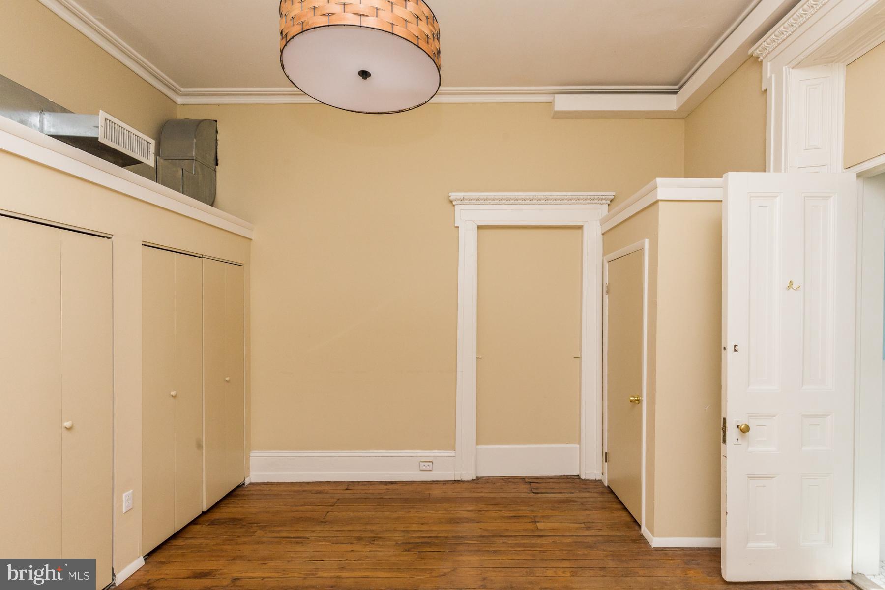 RITTENHOUSE SQUARE - Residential Lease