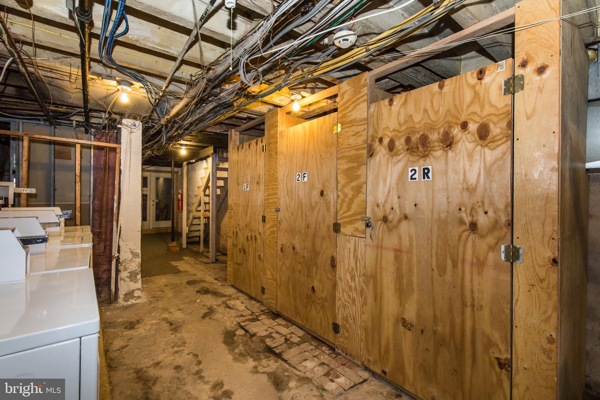 RITTENHOUSE SQUARE - Residential Lease