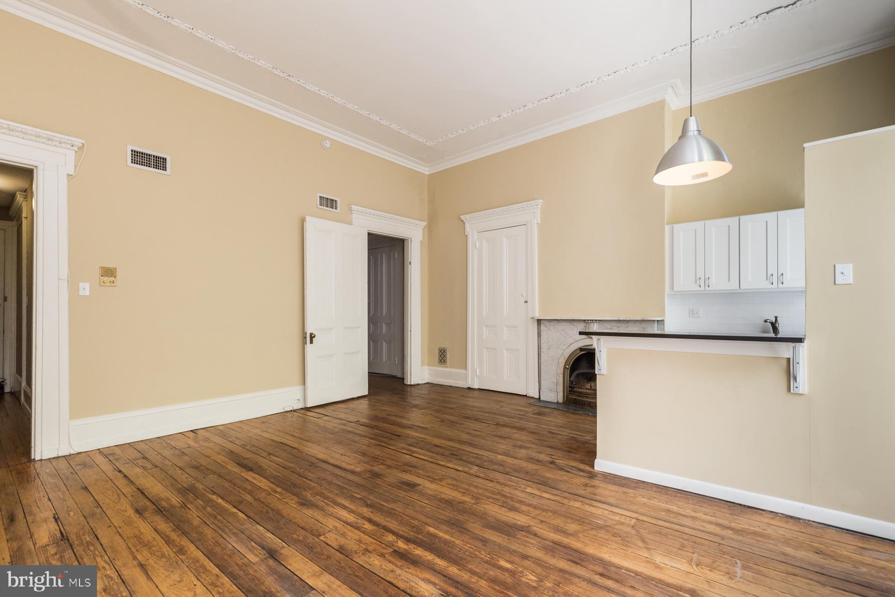 RITTENHOUSE SQUARE - Residential Lease