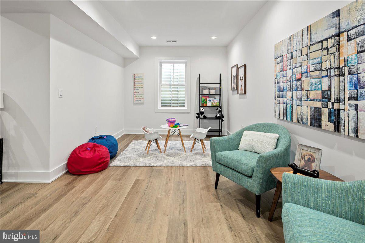 CHERRYDALE - Residential