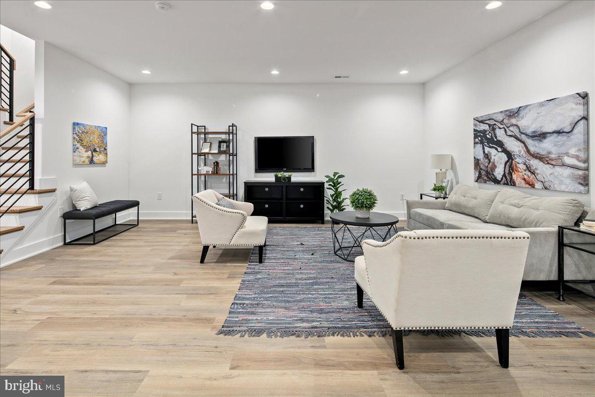 CHERRYDALE - Residential