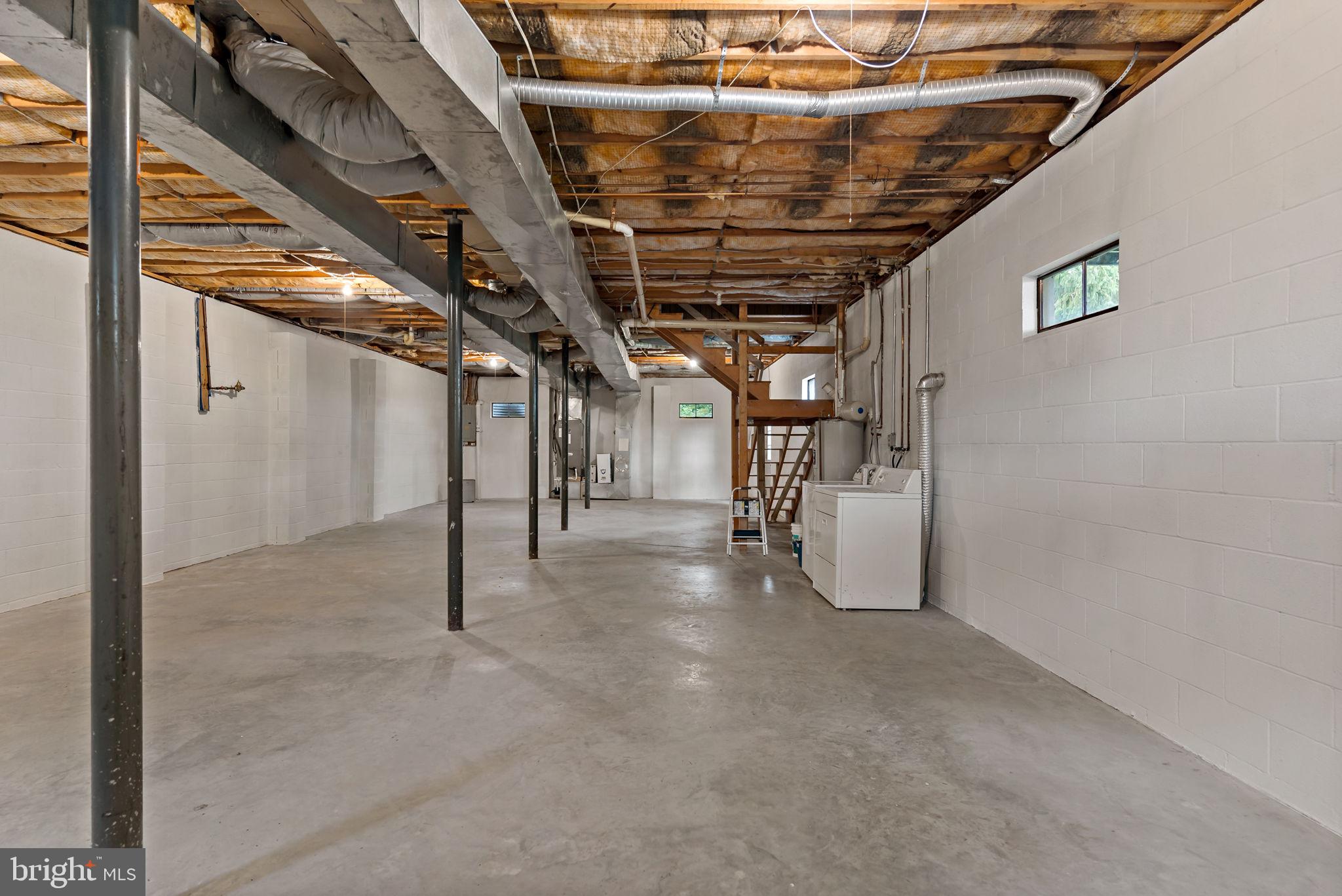 RIDGEWOOD ACRES - Residential