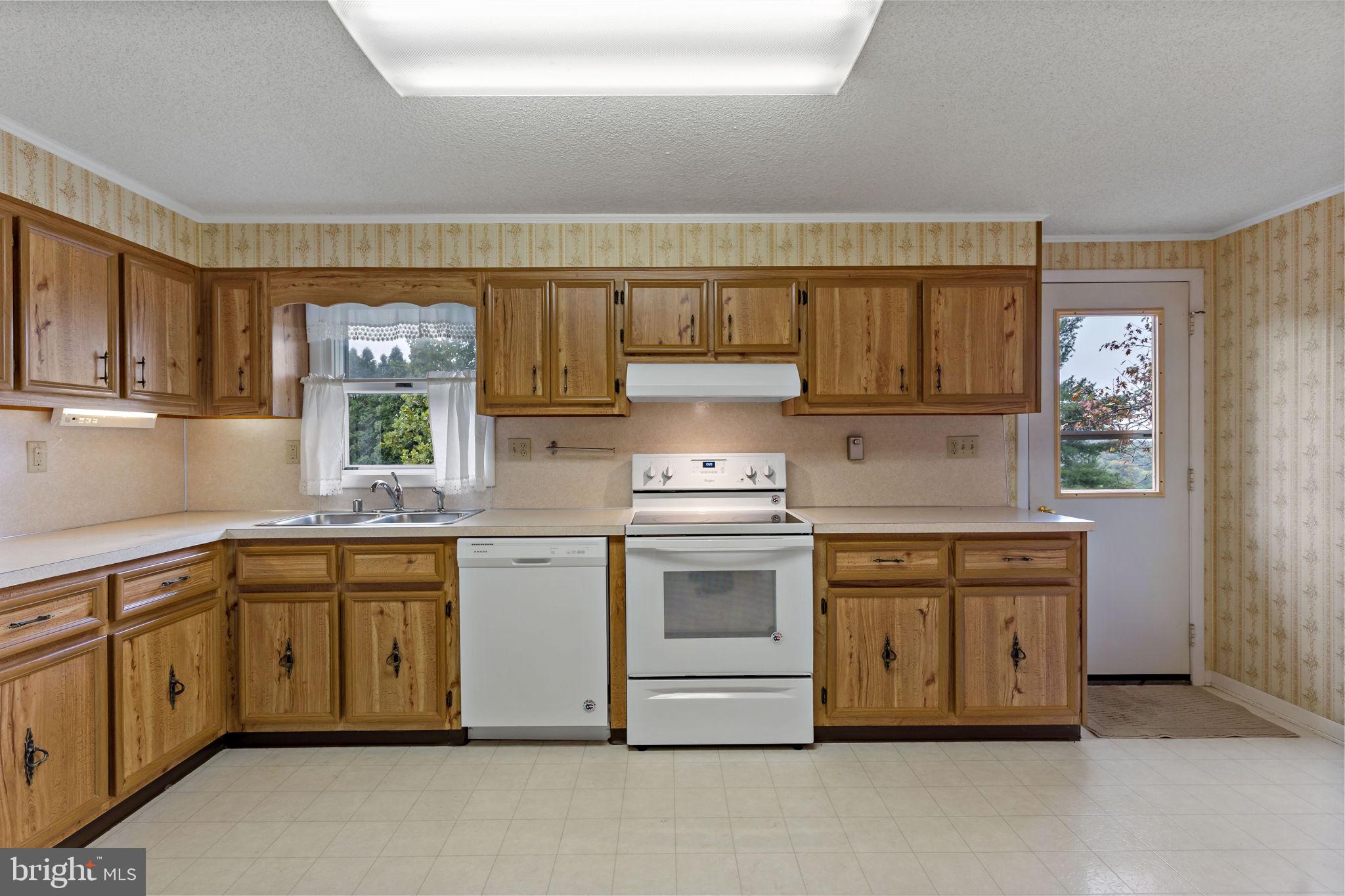 RIDGEWOOD ACRES - Residential