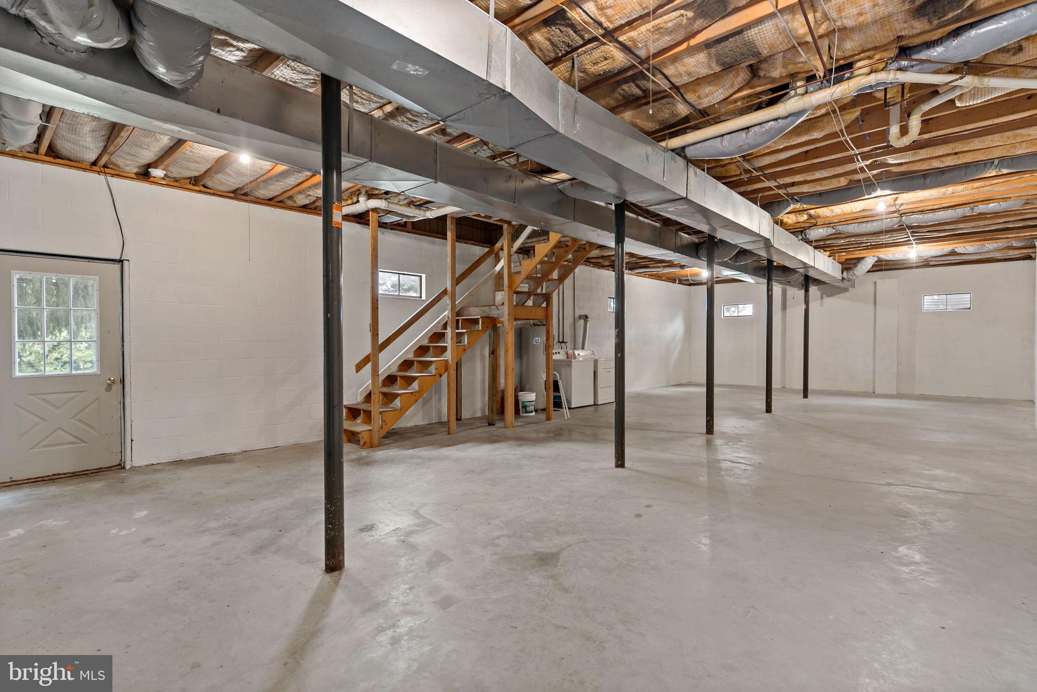 RIDGEWOOD ACRES - Residential