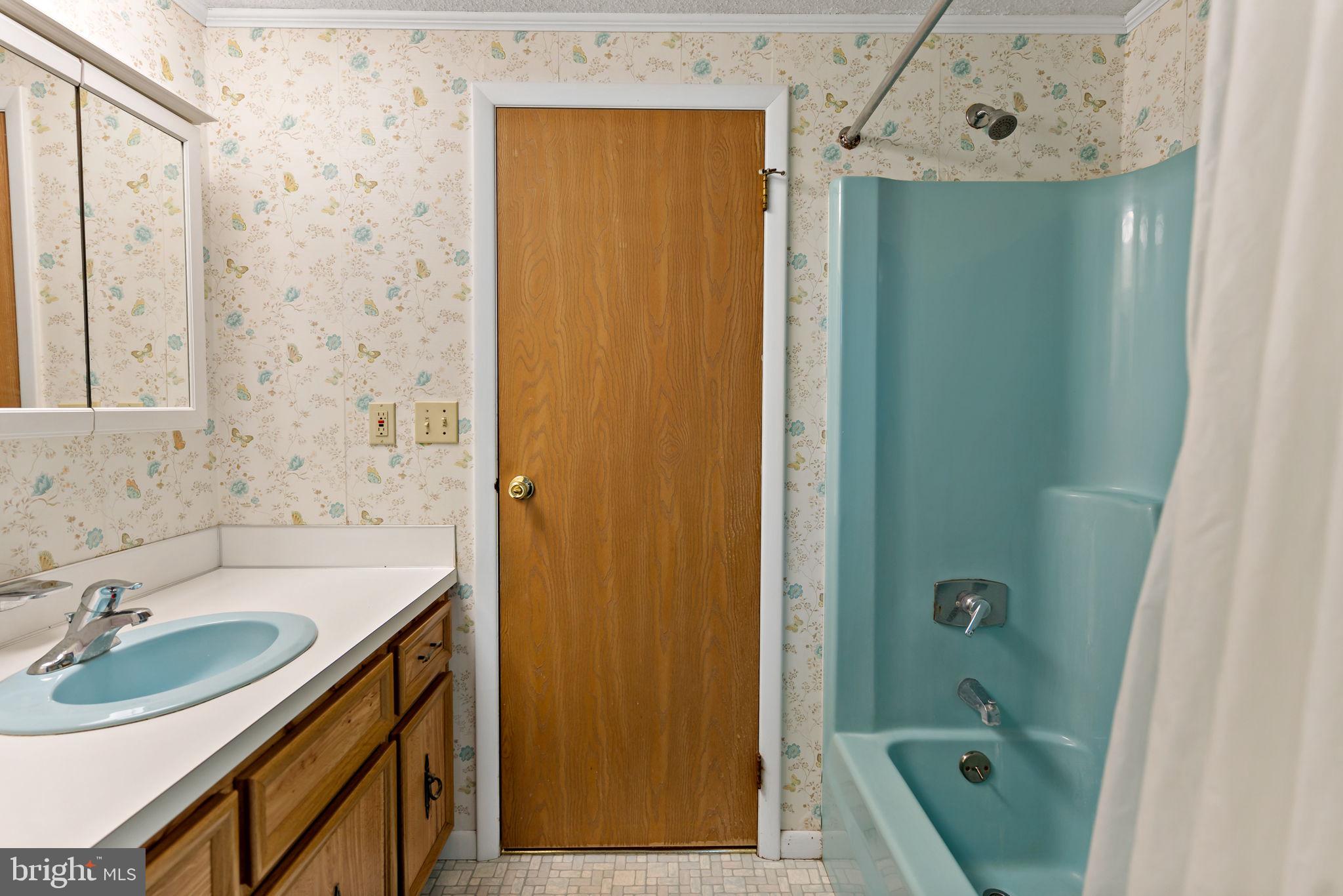 RIDGEWOOD ACRES - Residential