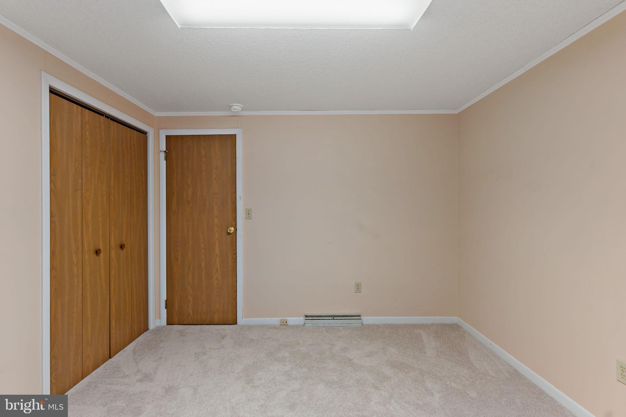 RIDGEWOOD ACRES - Residential