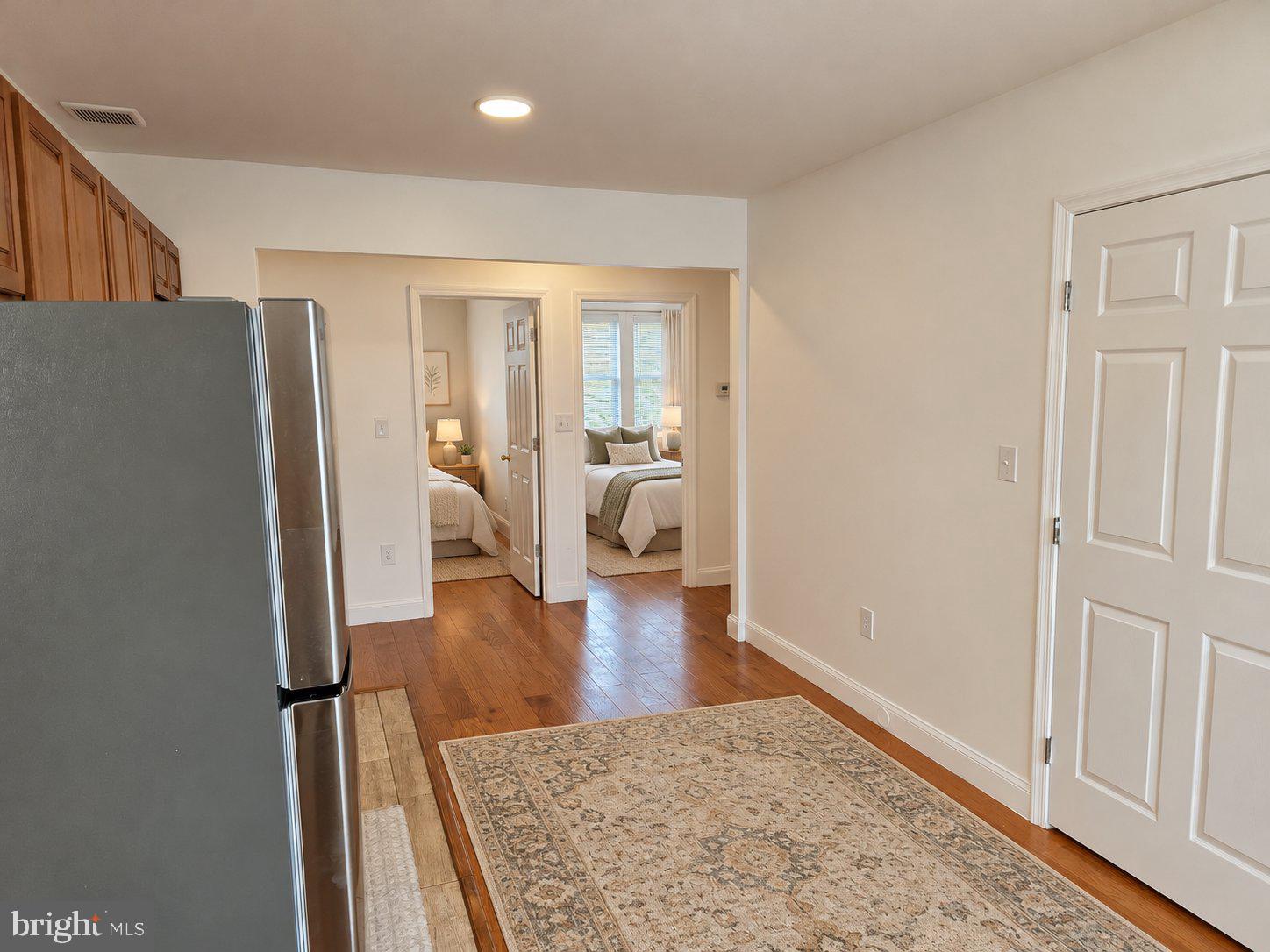 210 ORANGE STREET SE 4
