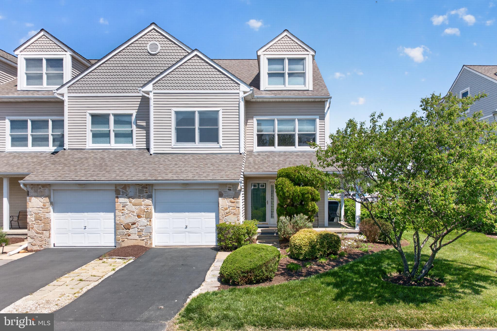 200 SCHOONER WAY
