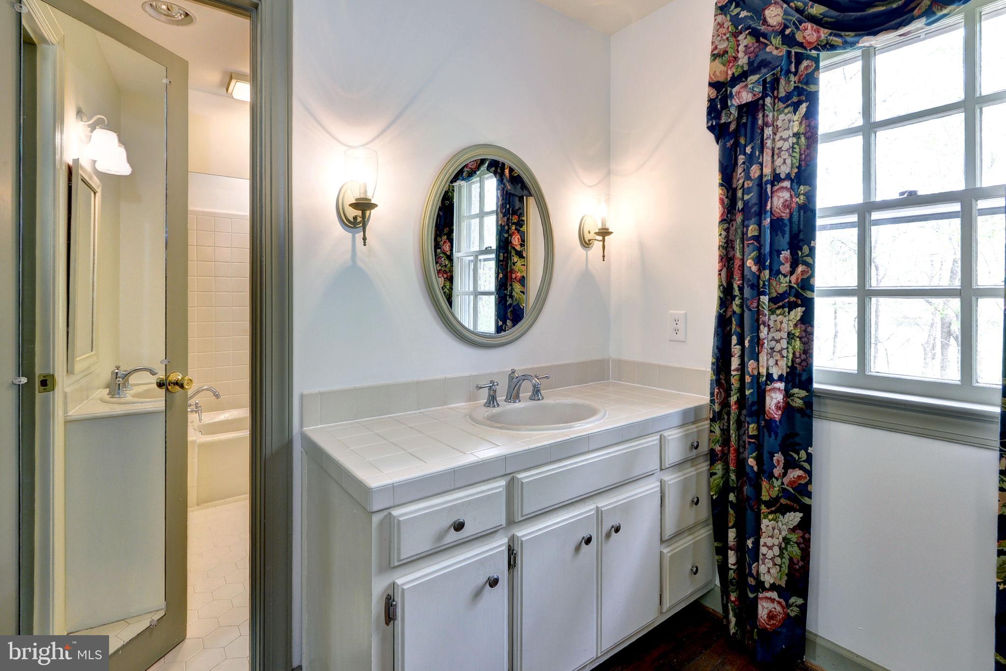 KINGSMILL - Residential