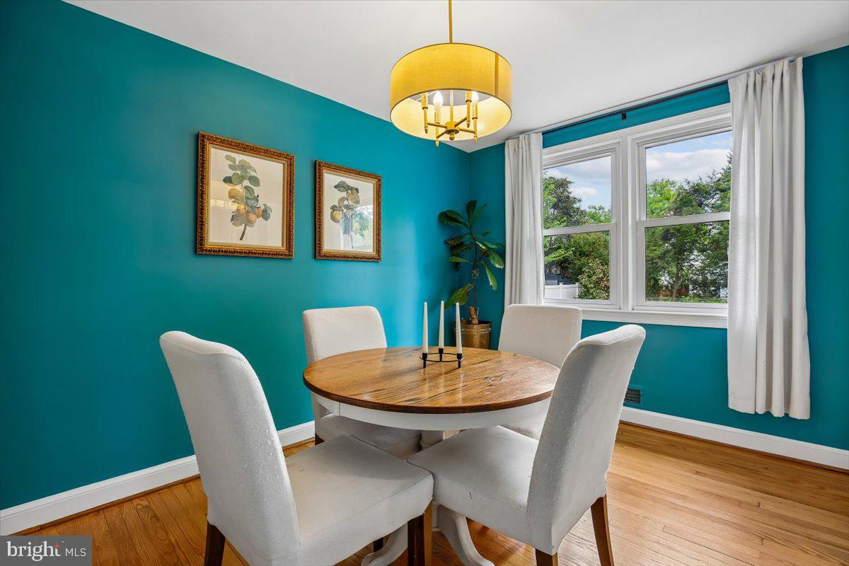 INDIAN SPRING HILLS - Residential