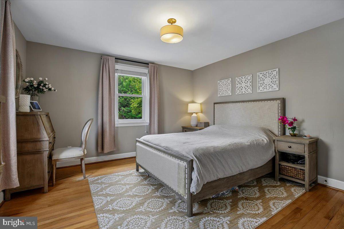 INDIAN SPRING HILLS - Residential