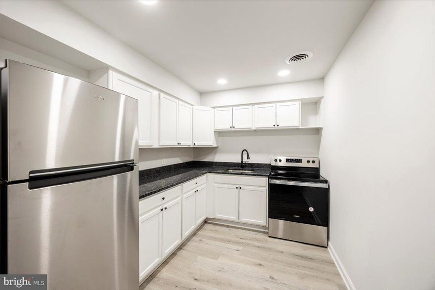 Discover this inviting 3-bedroom, 1-bath apartment in Suitland, MD's heart. Perfectly designed for comfort and convenience, this unit features:

Spacious Bedrooms: Three generously sized rooms ideal for families, roommates, or home office setups. 

Updated Bathroom: A clean, functional bathroom with dual sinks and modern fixtures. 

Bright Living Area: Open, airy living spaces filled with natural light, perfect for relaxation and entertaining. 

Functional Kitchen: Fully equipped with essential appliances and ample storage for easy meal preparation. 

Located near major highways, shopping centers, dining options, and public transportation, this apartment provides easy access to downtown Washington, D.C., and surrounding areas. Rent includes water, and gas with tenants responsible for electricity. 


Schedule a tour today to see your future home!