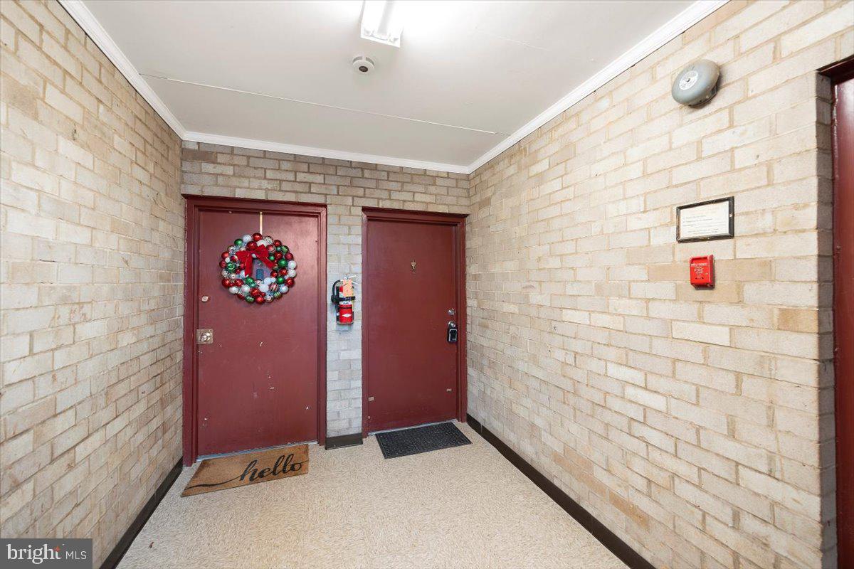 BRADBURY PARK - Residential Lease