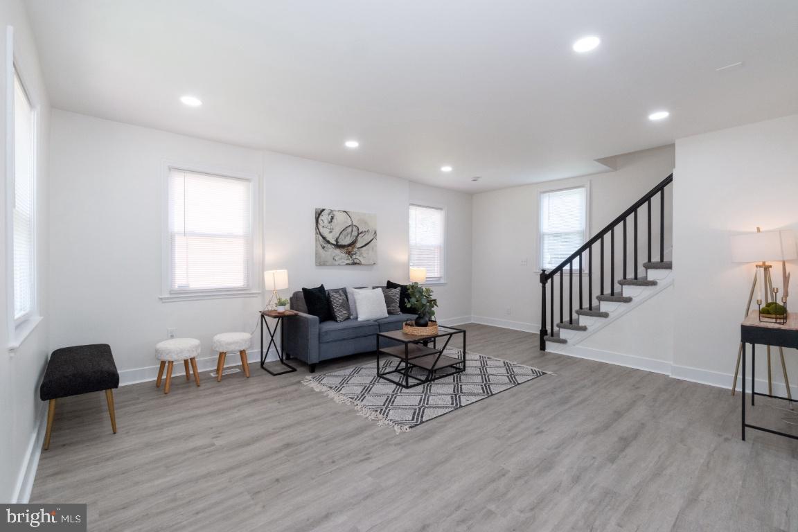 ASHBURTON HISTORIC DISTRICT - Residential