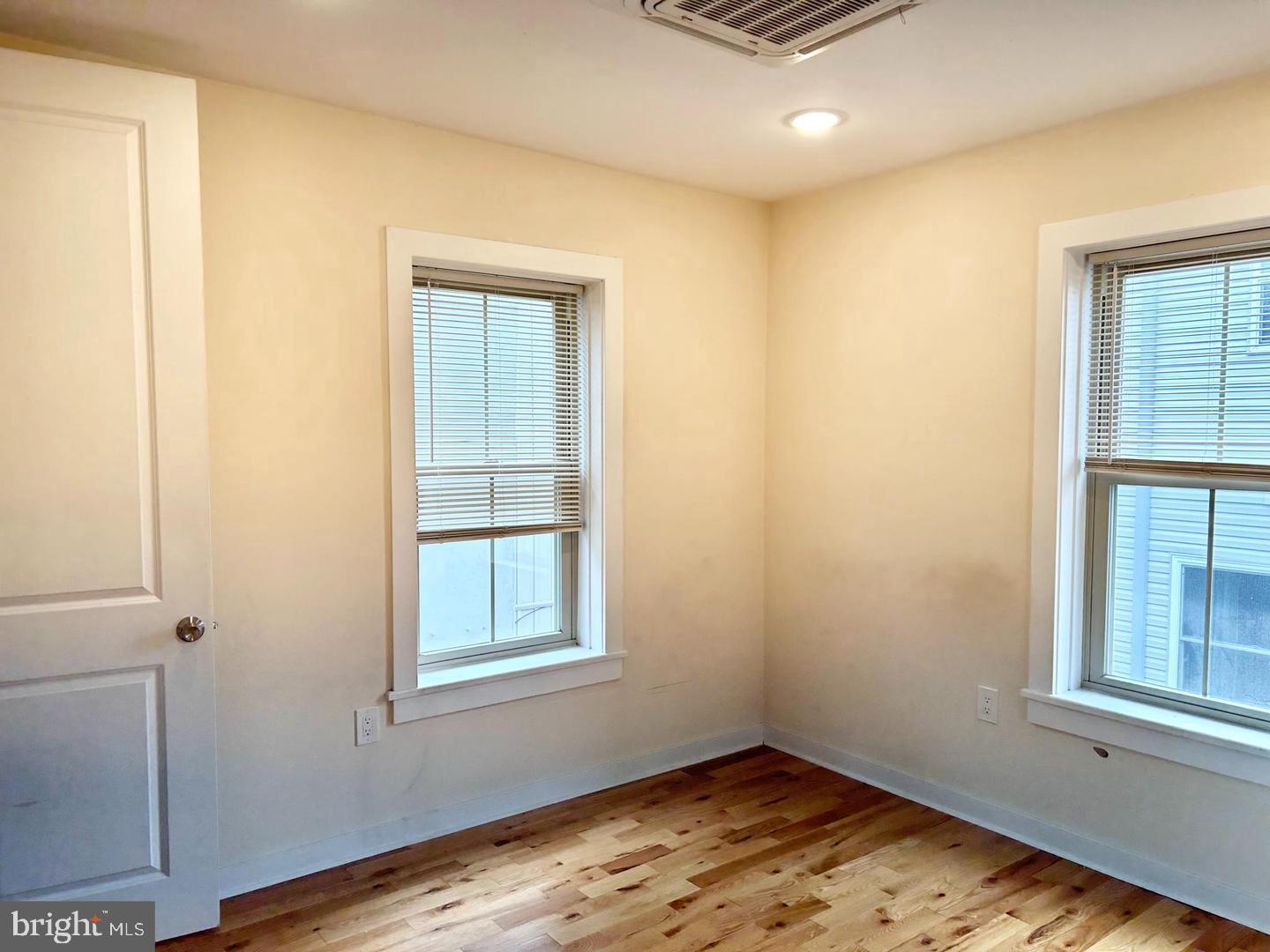 FRANCISVILLE - Commercial Sale