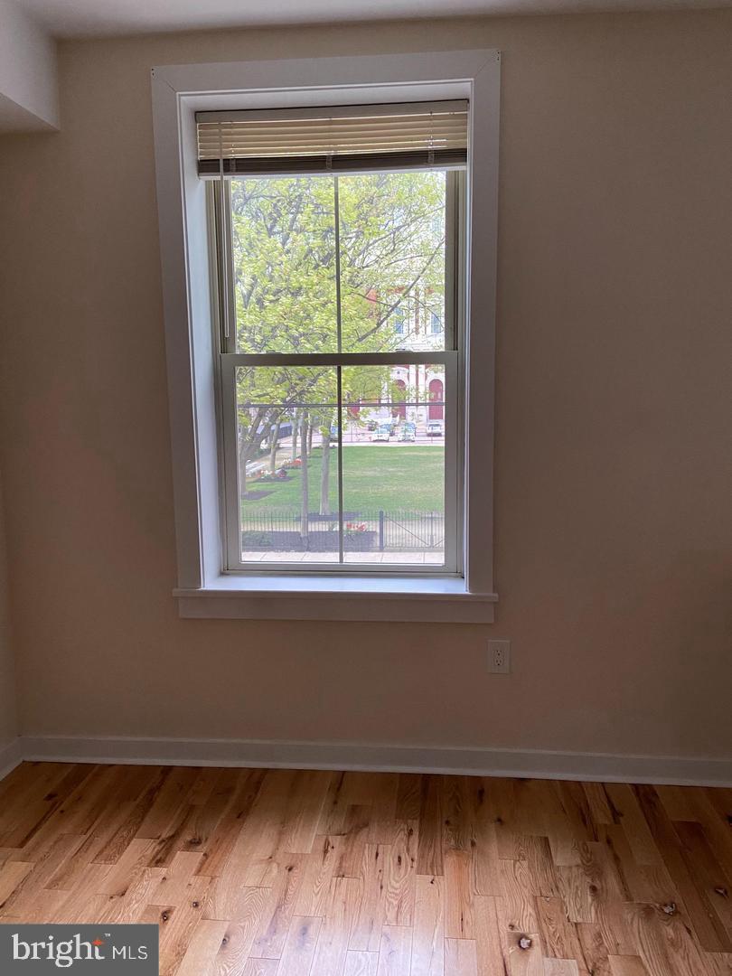 FRANCISVILLE - Commercial Sale