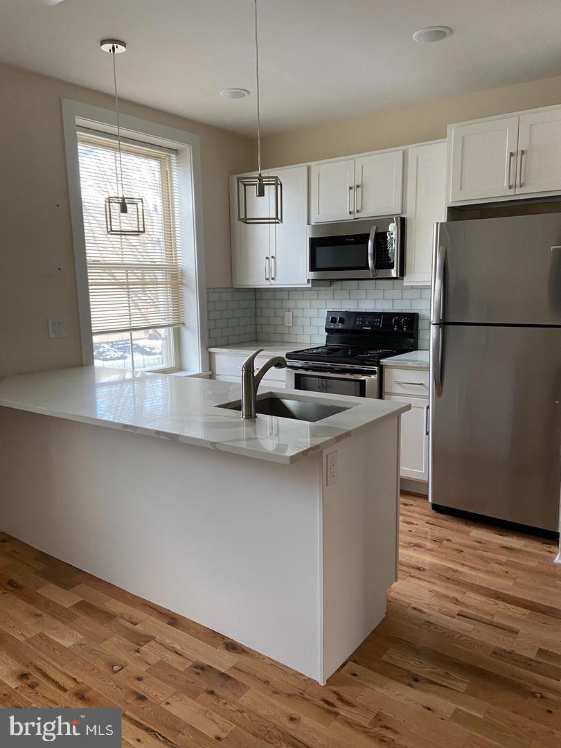 FRANCISVILLE - Commercial Sale