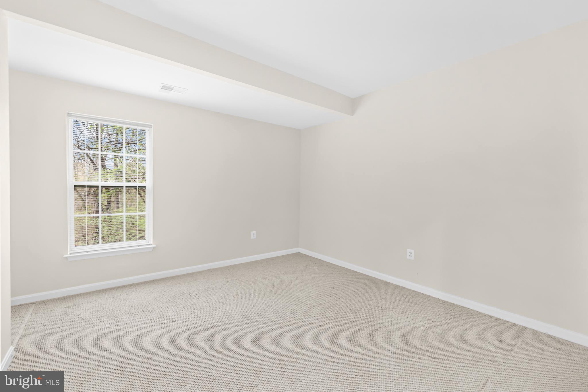 CLIFF EDGE - Residential