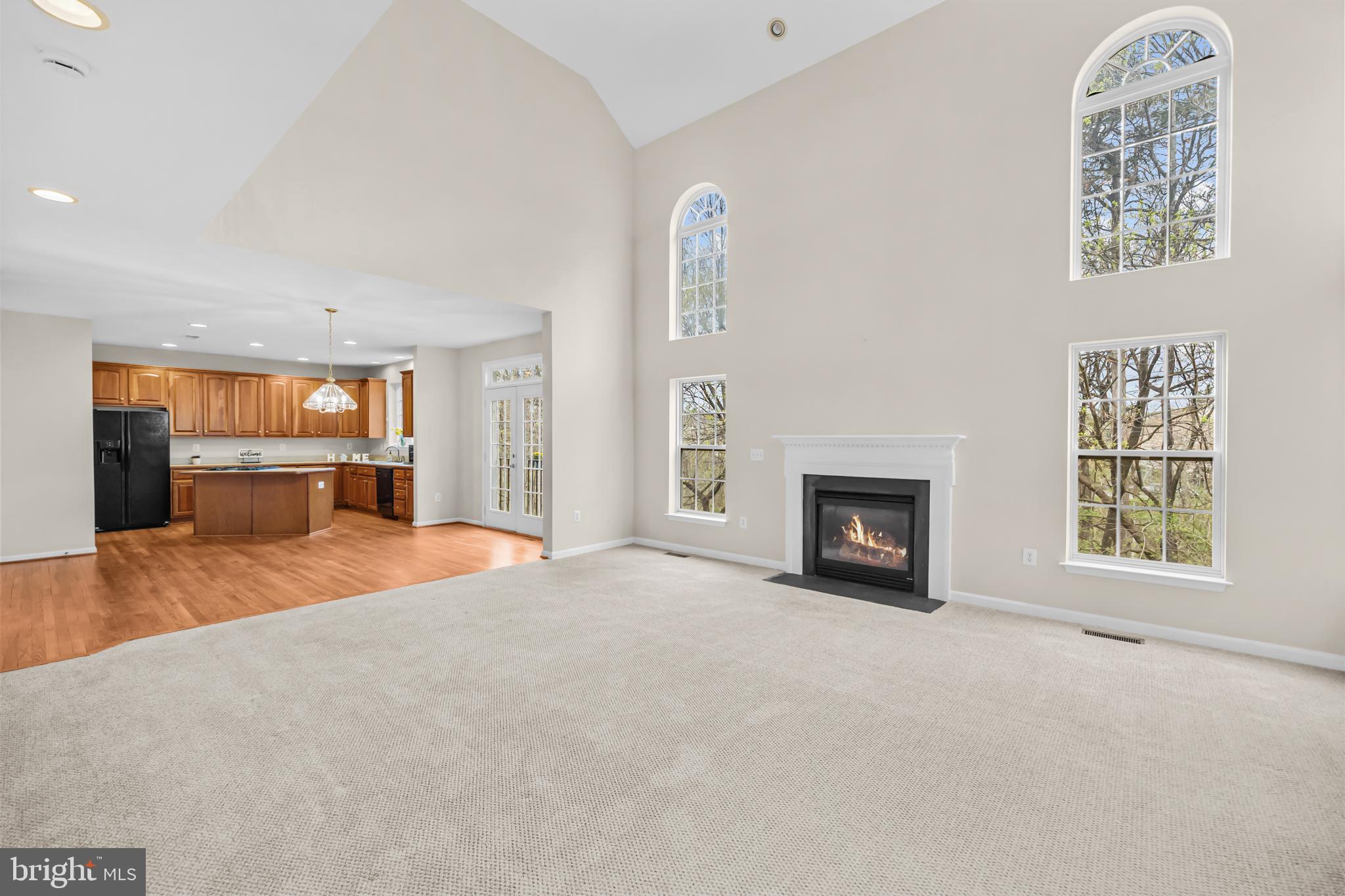 CLIFF EDGE - Residential