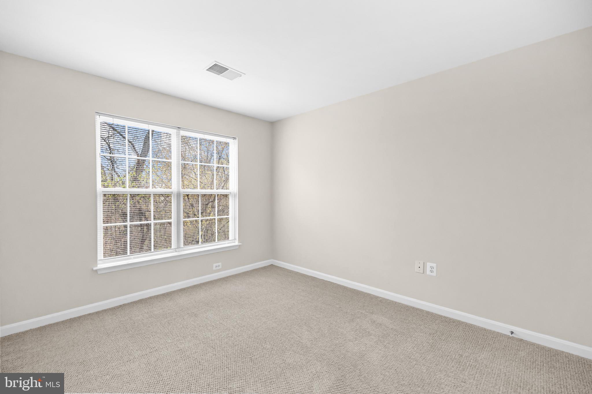 CLIFF EDGE - Residential