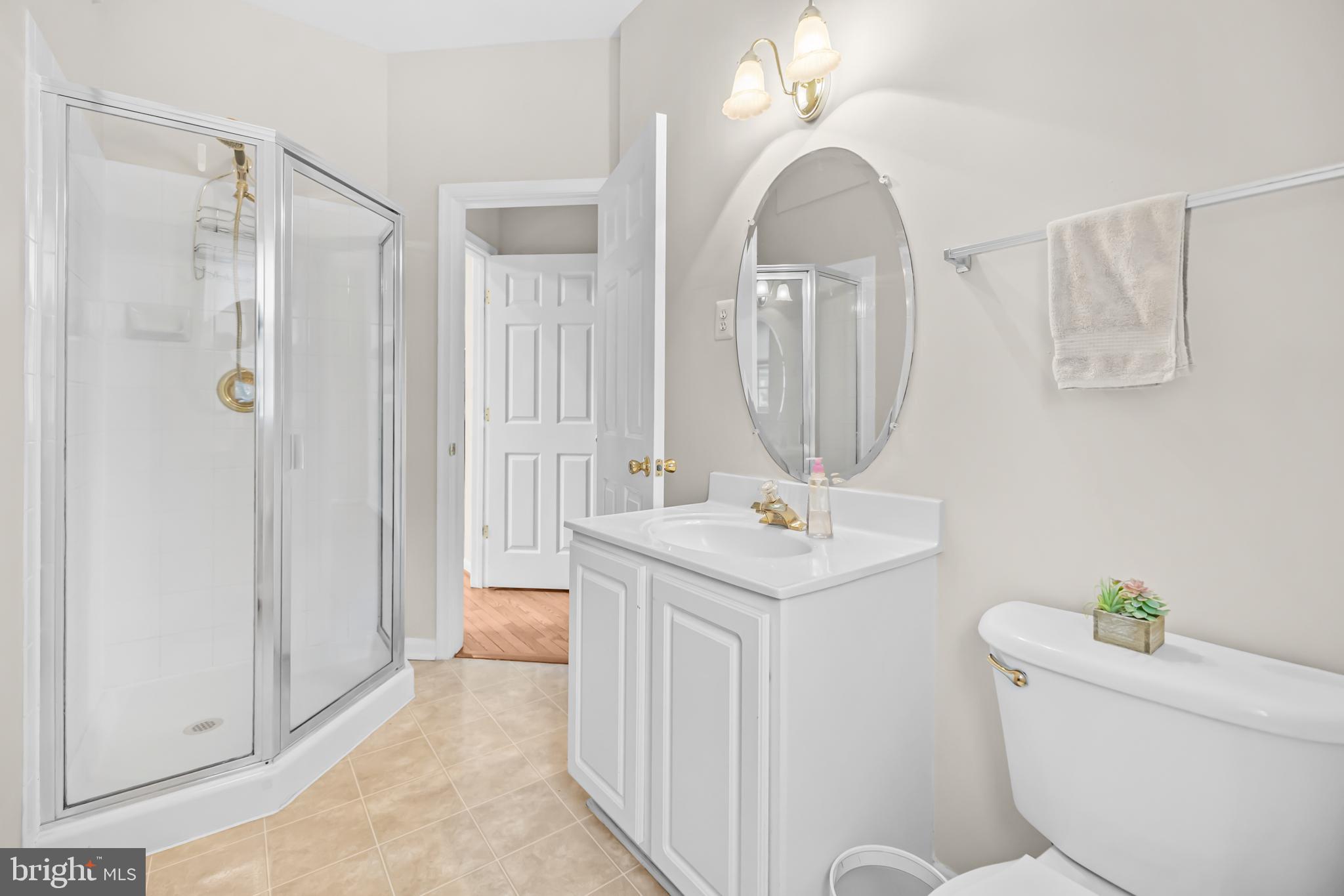 CLIFF EDGE - Residential