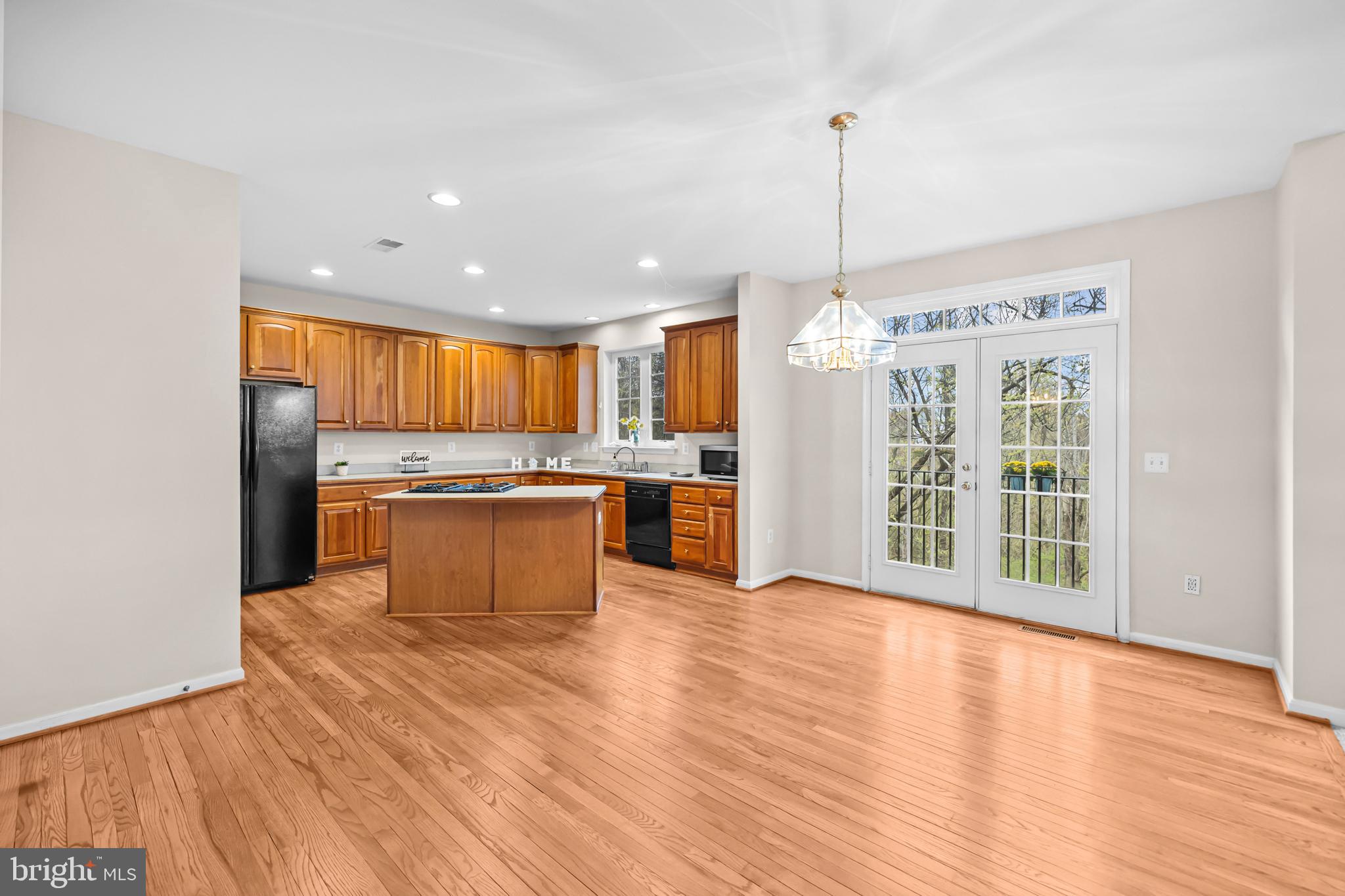 CLIFF EDGE - Residential