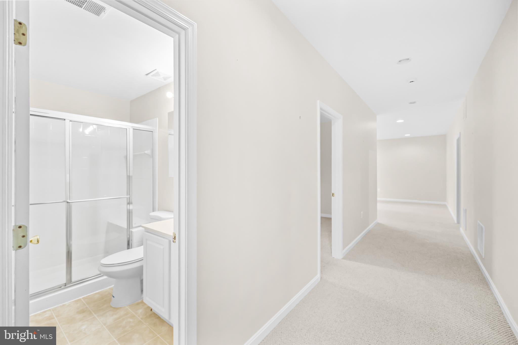 CLIFF EDGE - Residential