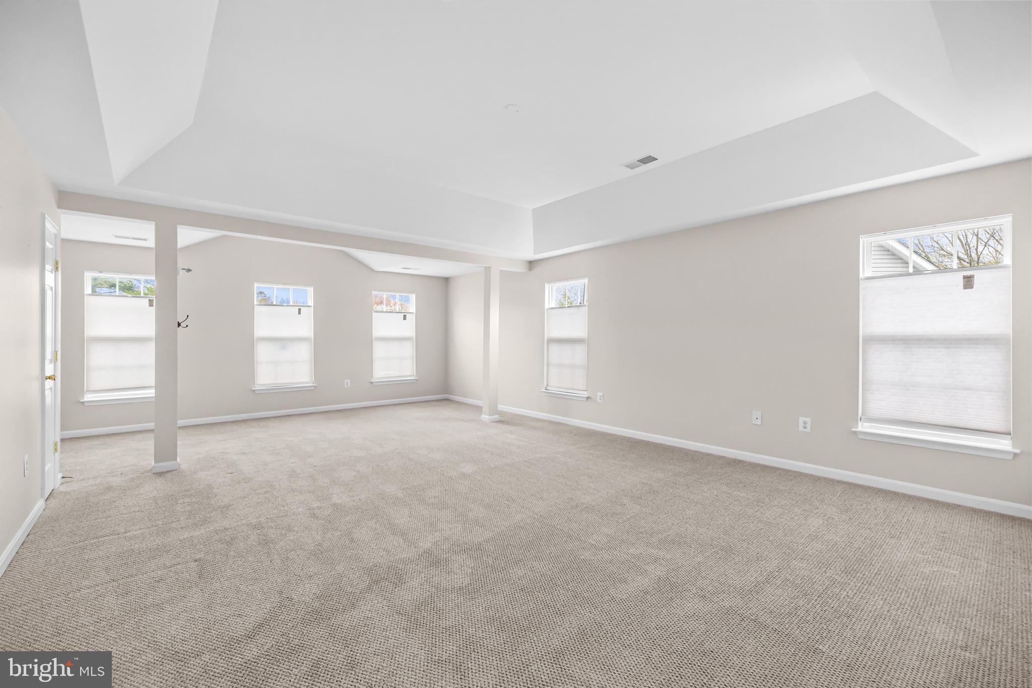 CLIFF EDGE - Residential