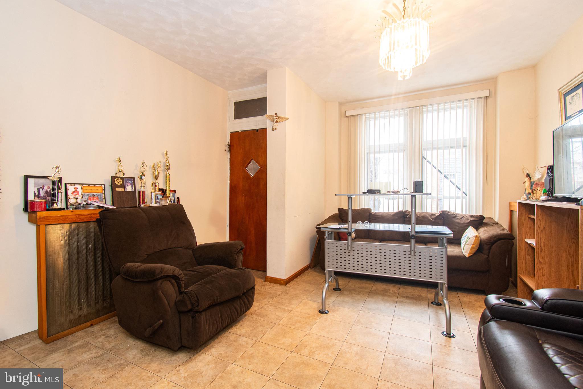 2880 WOODBROOK AVENUE