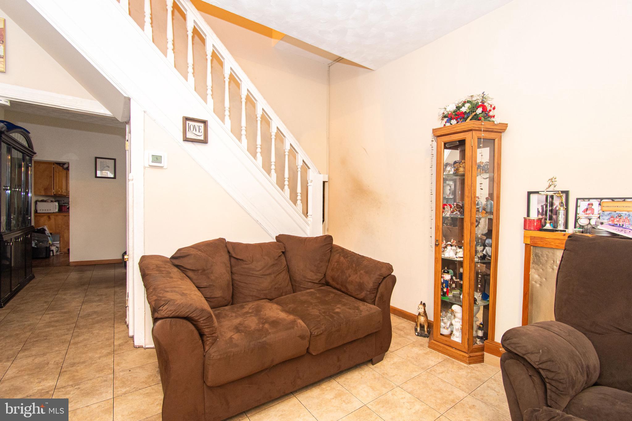 2880 WOODBROOK AVENUE