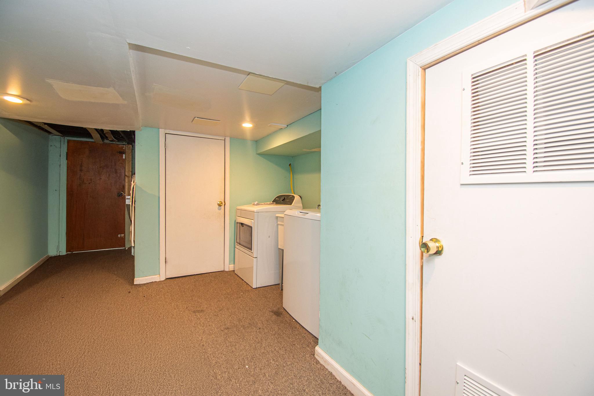 WOODBROOK - Residential