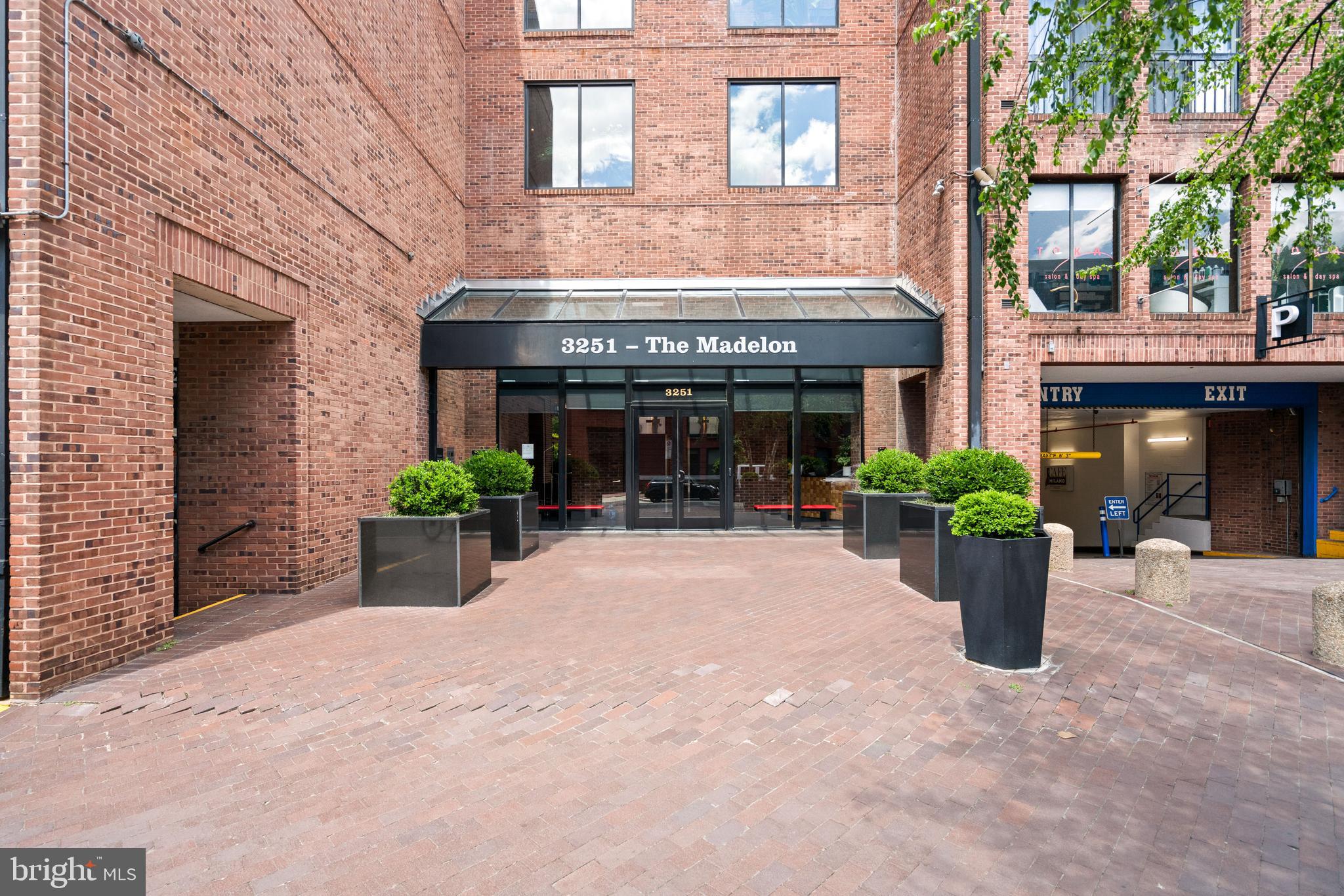 3251 PROSPECT STREET NW 301