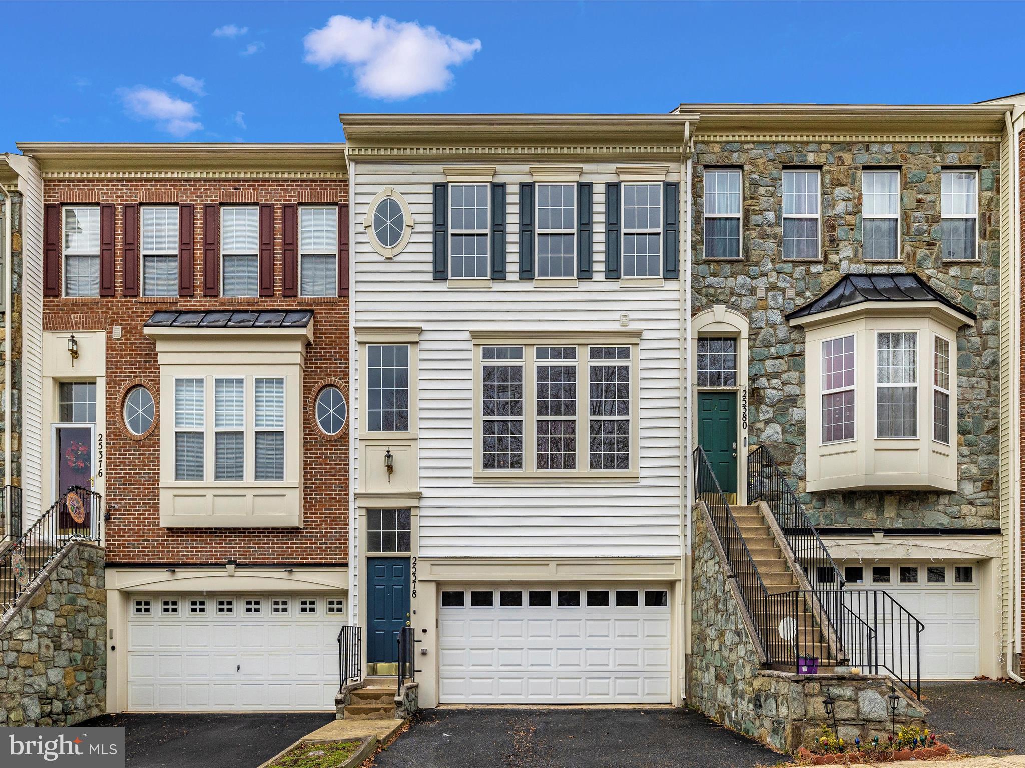 MAGRUDERS OVERLOOK - Residential