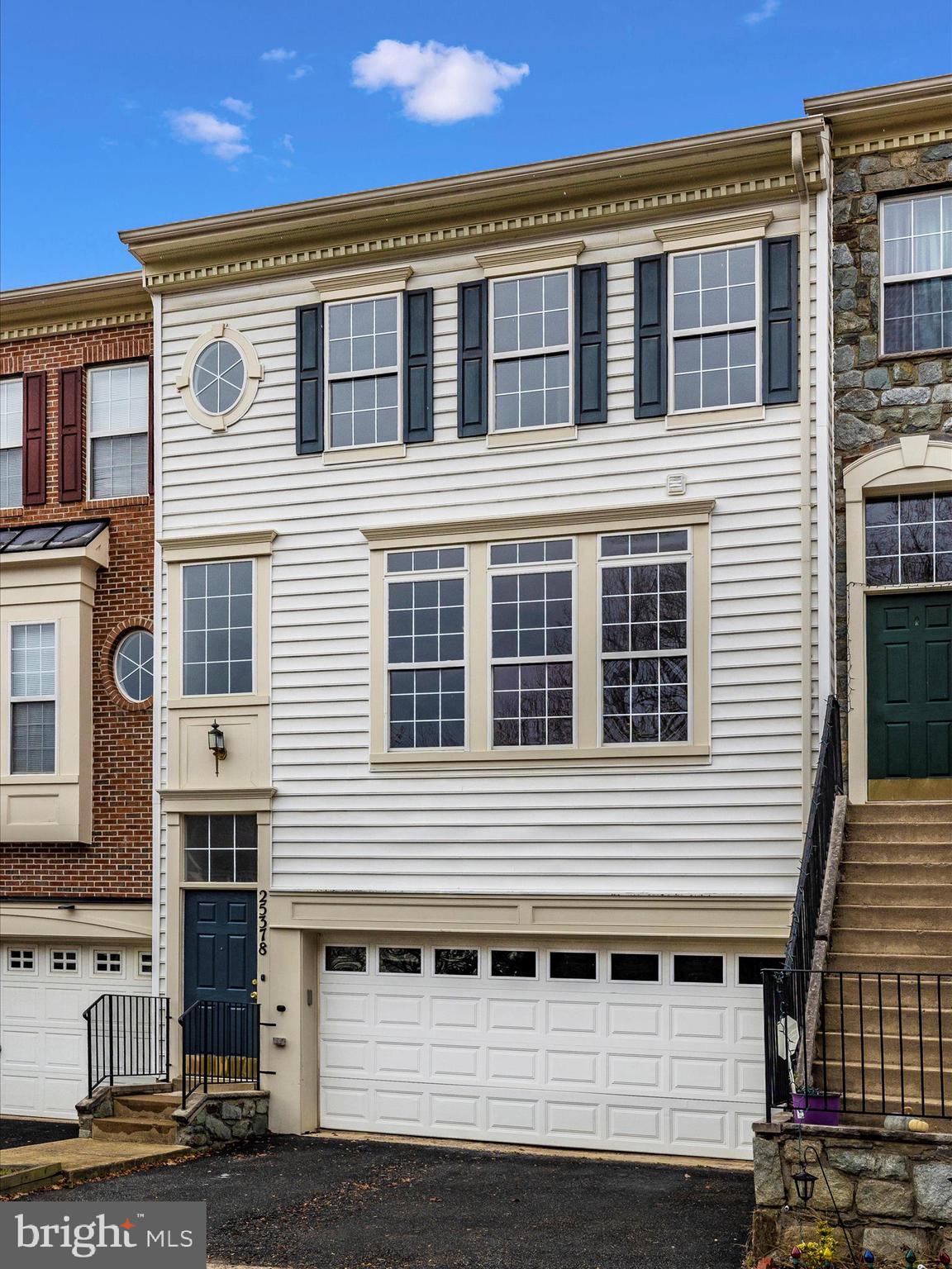 MAGRUDERS OVERLOOK - Residential