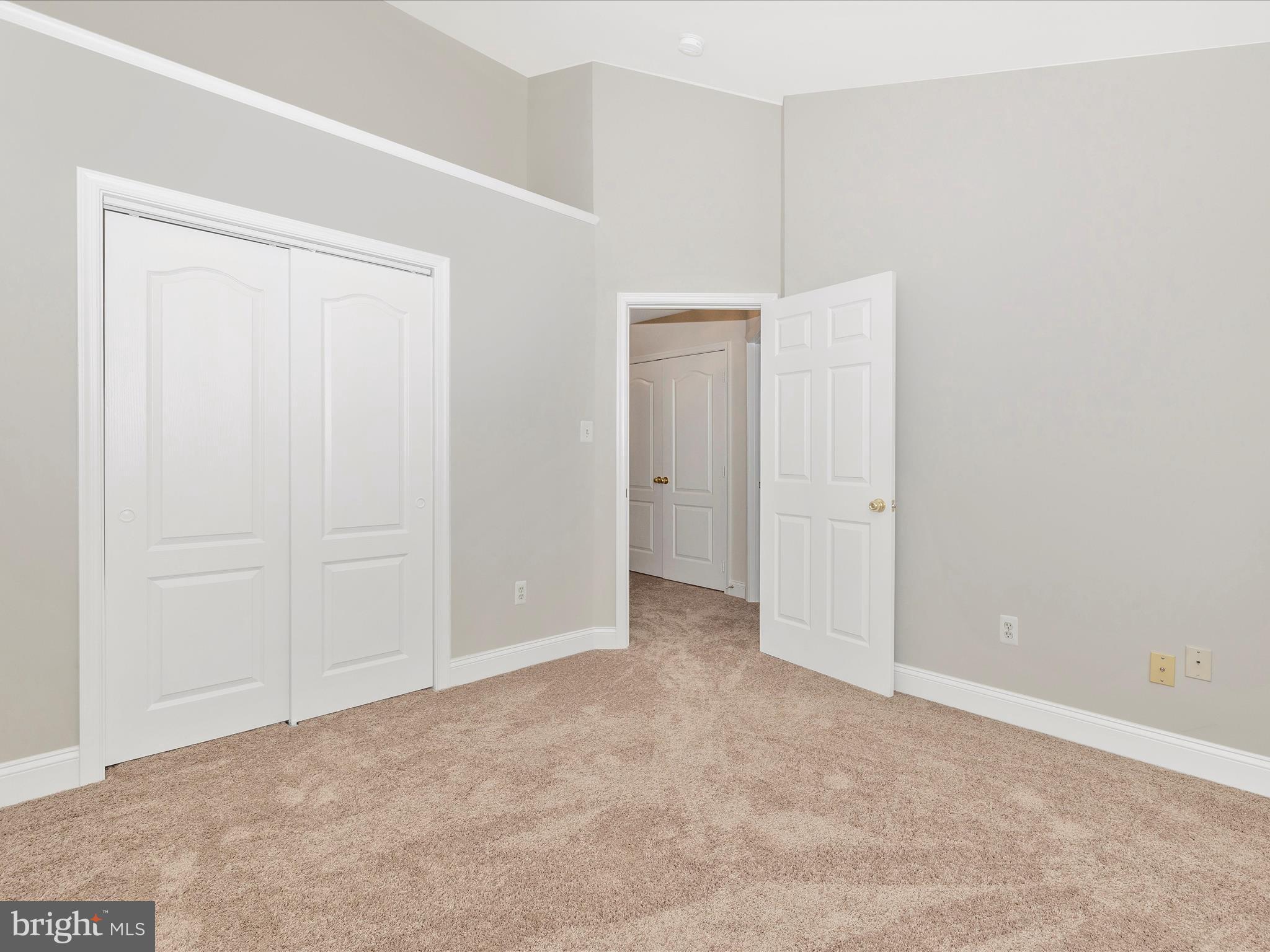 MAGRUDERS OVERLOOK - Residential