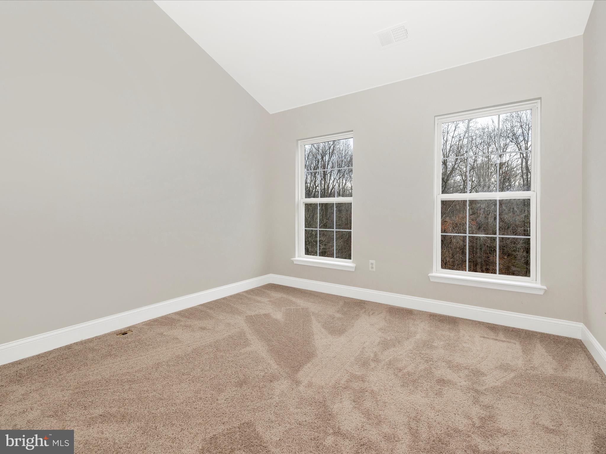 MAGRUDERS OVERLOOK - Residential